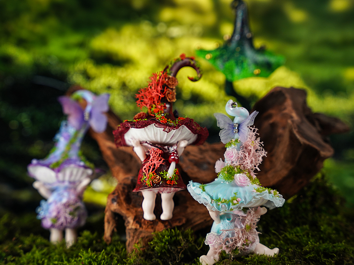 DSC06593 拷贝 Магнит на холодильник «Независимая грибная фея» с тканевой бабочкой