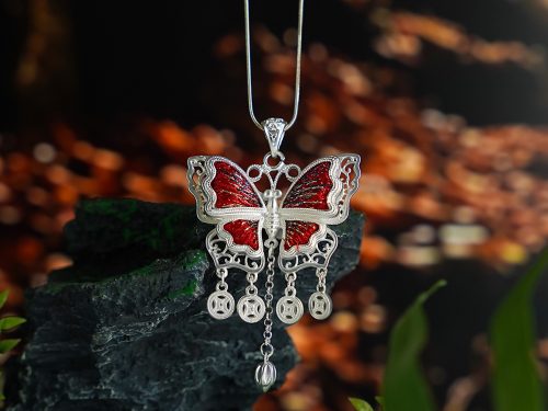 DSC07175 拷贝 Вышитая подвеска-бабочка с 4 крыльями