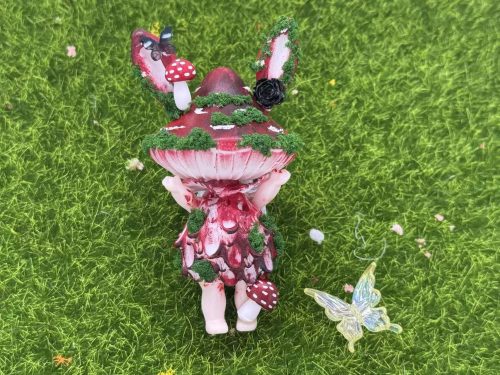 ZBT000003 Магнит на холодильник в виде готического заячьего ушка, эльф