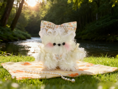 小狗5-1 Плюшевый кот с бантом и косичками из пушистых синельных стеблей